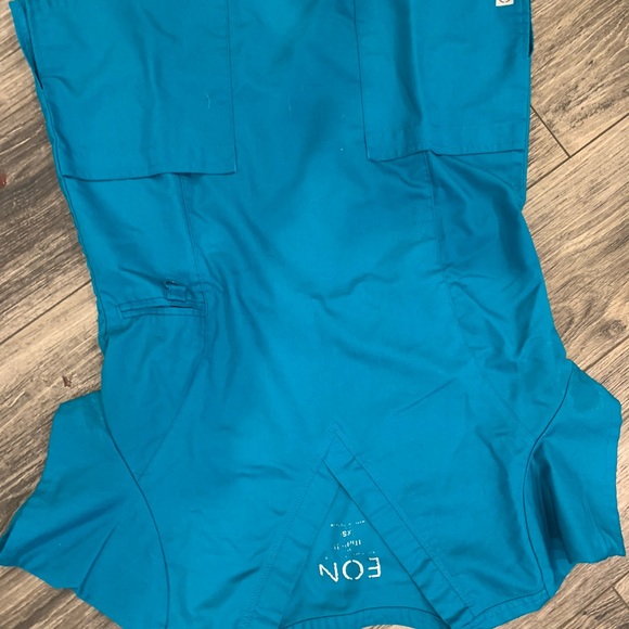 Random scrubs XS - Picture 2 of 4